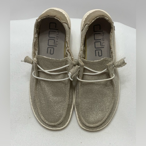 HEY DUDE WENDY SPARKLING BEIGE SHOES - SZ 7 - Picture 1 of 9